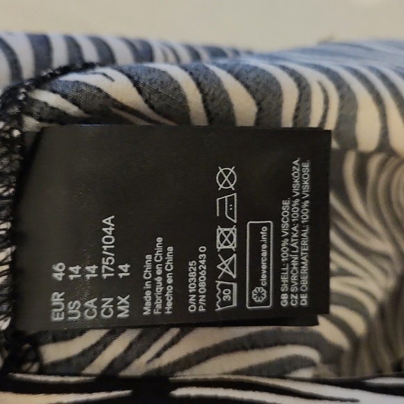 NWT H&M Open Back Animal Print Mini Dress - Picture 5 of 5